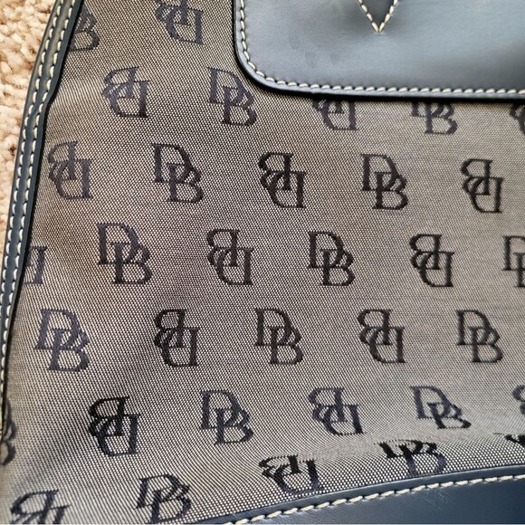 Crossbody_Bags